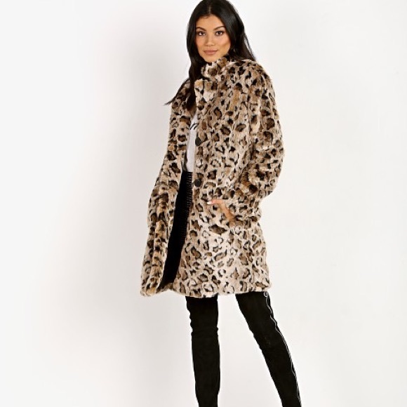 BB Dakota Jackets & Blazers - Like New BB Dakota “Rooney” teddy coat